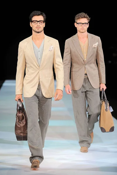 Look 23